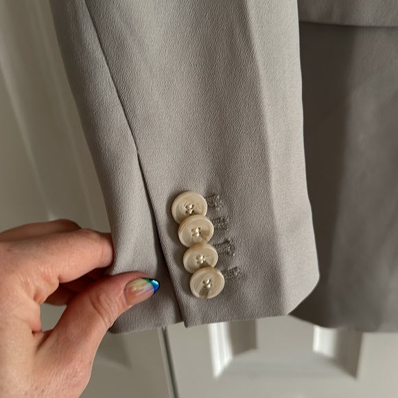 Oversized Women’s Blazer H&M - Picture 3 of 4